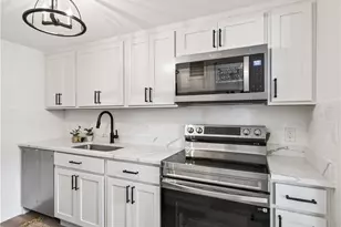 19101 Van Aken Blvd, Huber Heights, OH 44122 - Photo 14
