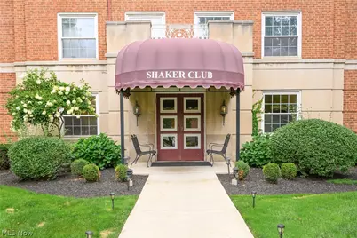 19101 Van Aken Boulevard #421, Huber Heights, OH 44122 - Photo 2