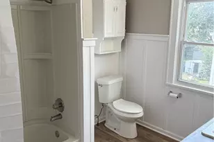 818 Saxon Ave, Akron, OH 44314 - Photo 10