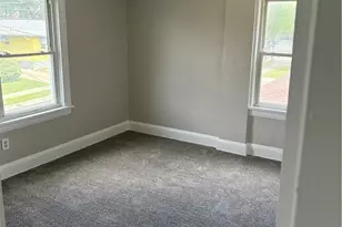 818 Saxon Ave, Akron, OH 44314 - Photo 8