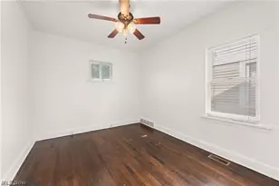 12201 Brighton Ave, Loveland, OH 44111 - Photo 18