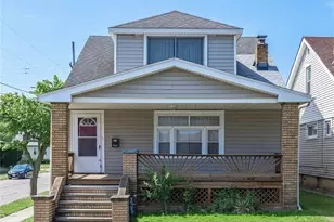 12201 Brighton Ave, Loveland, OH 44111 - Photo 2