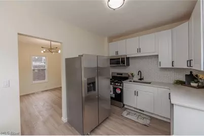 1558 Winchester Avenue, Oakwood, OH 44107 - Photo 14