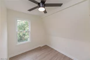 1558 Winchester Ave, Oakwood, OH 44107 - Photo 30