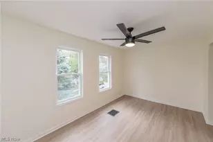 1558 Winchester Ave, Oakwood, OH 44107 - Photo 28