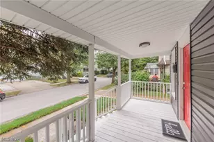 1558 Winchester Ave, Oakwood, OH 44107 - Photo 4