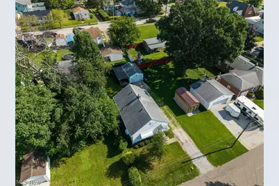 815 Iona Avenue, Akron, OH 44314 - Photo 8