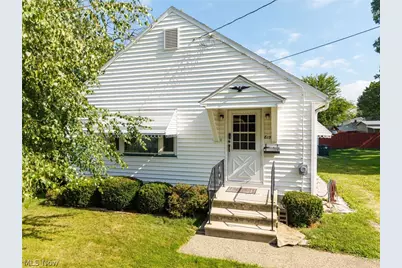 815 Iona Avenue, Akron, OH 44314 - Photo 1