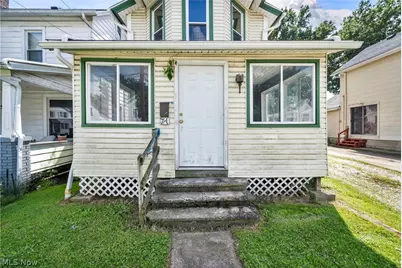 54 Brown Street, Barberton, OH 44203 - Photo 2