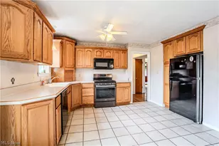 31950 Chardon Rd, Willoughby Hills, OH 44094 - Photo 12