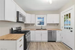 1539 Elbur Ave, Oakwood, OH 44107 - Photo 14