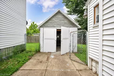 2036 W 99th Street, Loveland, OH 44102 - Photo 28