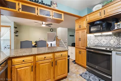 759 Betz Avenue, Alliance, OH 44601 - Photo 8