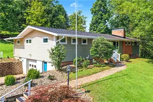 111 Marigold Ln, Marietta, OH 45750 - Photo 2