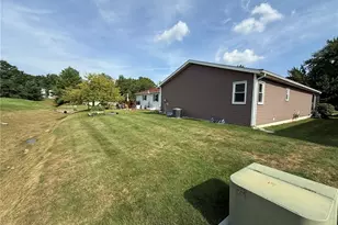 881 Pepperwood Dr, Wooster, OH 44691 - Photo 4