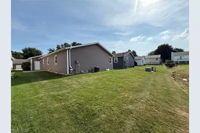 881 Pepperwood Drive, Wooster, OH 44691 - Photo 2