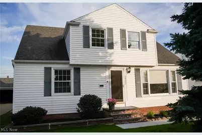 29508 Woodway Drive, Wickliffe, OH 44092 - Photo 1