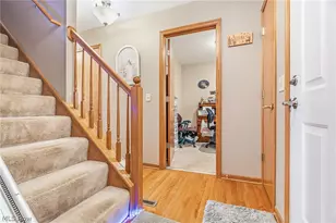 803 Collins Pond Dr, Ravenna, OH 44266 - Photo 12