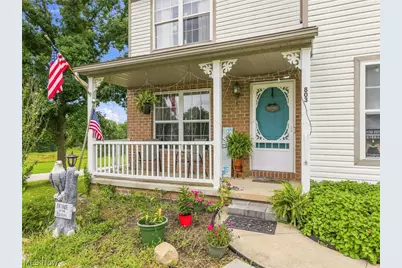 803 Collins Pond Drive, Ravenna, OH 44266 - Photo 8