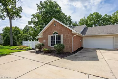 3098 Bayberry Cove, Wooster, OH 44691 - Photo 2