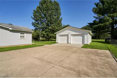 1121 Eastwood Avenue, Tallmadge, OH 44278 - Photo 16