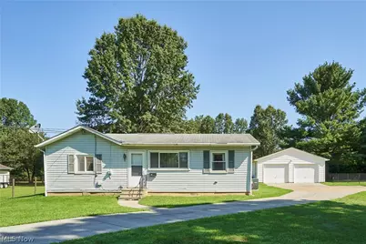 1121 Eastwood Avenue, Tallmadge, OH 44278 - Photo 1
