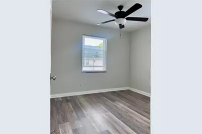 14006 Lakewood Heights Boulevard, Oakwood, OH 44107 - Photo 8