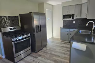 30217 Forestgrove Rd, Willowick, OH 44095 - Photo 6