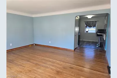 30217 Forestgrove Road, Willowick, OH 44095 - Photo 2