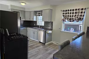 30217 Forestgrove Rd, Willowick, OH 44095 - Photo 16