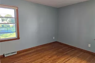 30217 Forestgrove Rd, Willowick, OH 44095 - Photo 12