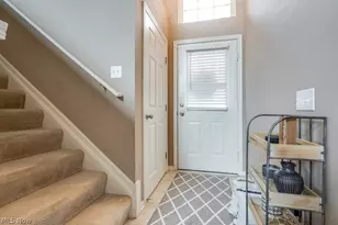 306 Bucknell Ct, Grandview Heights, OH 44147 - Photo 8
