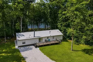429 Hickory Grove Rd, Deerfield, OH 44411 - Photo 2