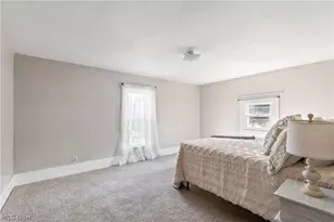 132 31st St SW, Barberton, OH 44203 - Photo 18