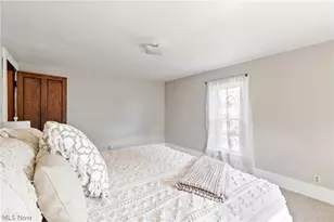 132 31st St SW, Barberton, OH 44203 - Photo 20