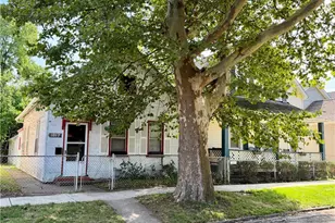1015-1017 Auburn Ave, Loveland, OH 44113 - Photo 1