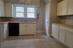 126 Manchester Ave, Youngstown, OH 44509 - Photo 10