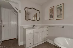 17397 Chagrin River Rd, Chagrin Falls, OH 44023 - Photo 10