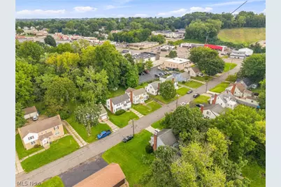 1721 32nd Street NW, Canton, OH 44709 - Photo 14