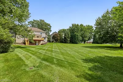 6962 Mapleridge Circle NW, Canton, OH 44718 - Photo 42