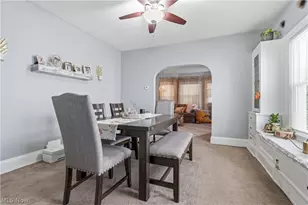 2095 Chesterland Ave, Oakwood, OH 44107 - Photo 12
