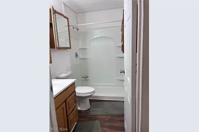 2300 Midway Avenue NE, Canton, OH 44705 - Photo 6