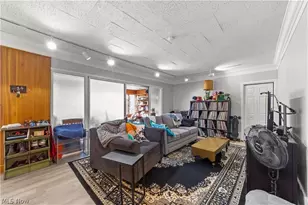 14724 Clifton Blvd, Oakwood, OH 44107 - Photo 26