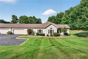 5645 Clingan Rd, Struthers, OH 44471 - Photo 2