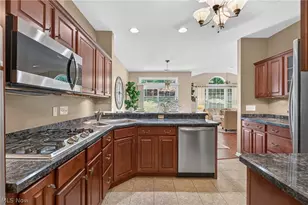 5645 Clingan Rd, Struthers, OH 44471 - Photo 20