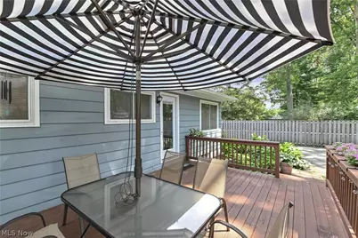 33081 Lake Road, Avon Lake, OH 44012 - Photo 10