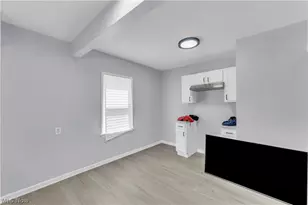 2153 W 106th St, Loveland, OH 44102 - Photo 8