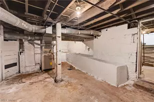 517 Brown St, Akron, OH 44311 - Photo 34