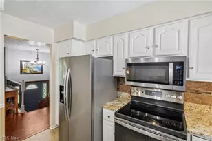 510 Carnwise St SW, Canton, OH 44706 - Photo 12
