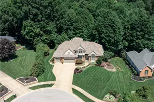 2039 Bent Creek Trail, Cuyahoga Falls, OH 44223 - Photo 44
